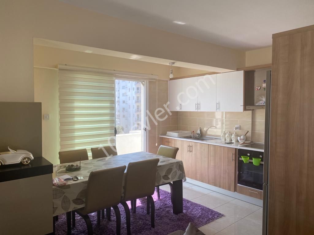 Penthouse 3 + 1 apartment for sale in the center of Famagusta Habibe Cetin :05338547005 ** 