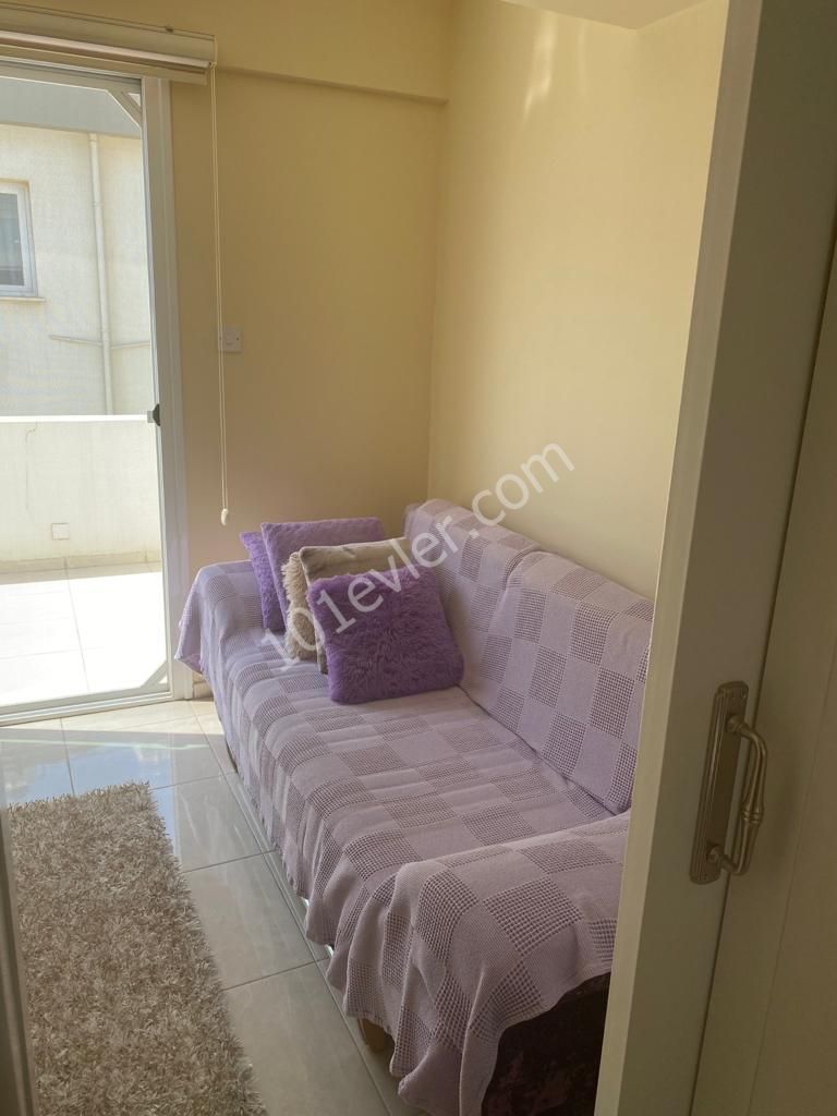 Penthouse 3 + 1 apartment for sale in the center of Famagusta Habibe Cetin :05338547005 ** 