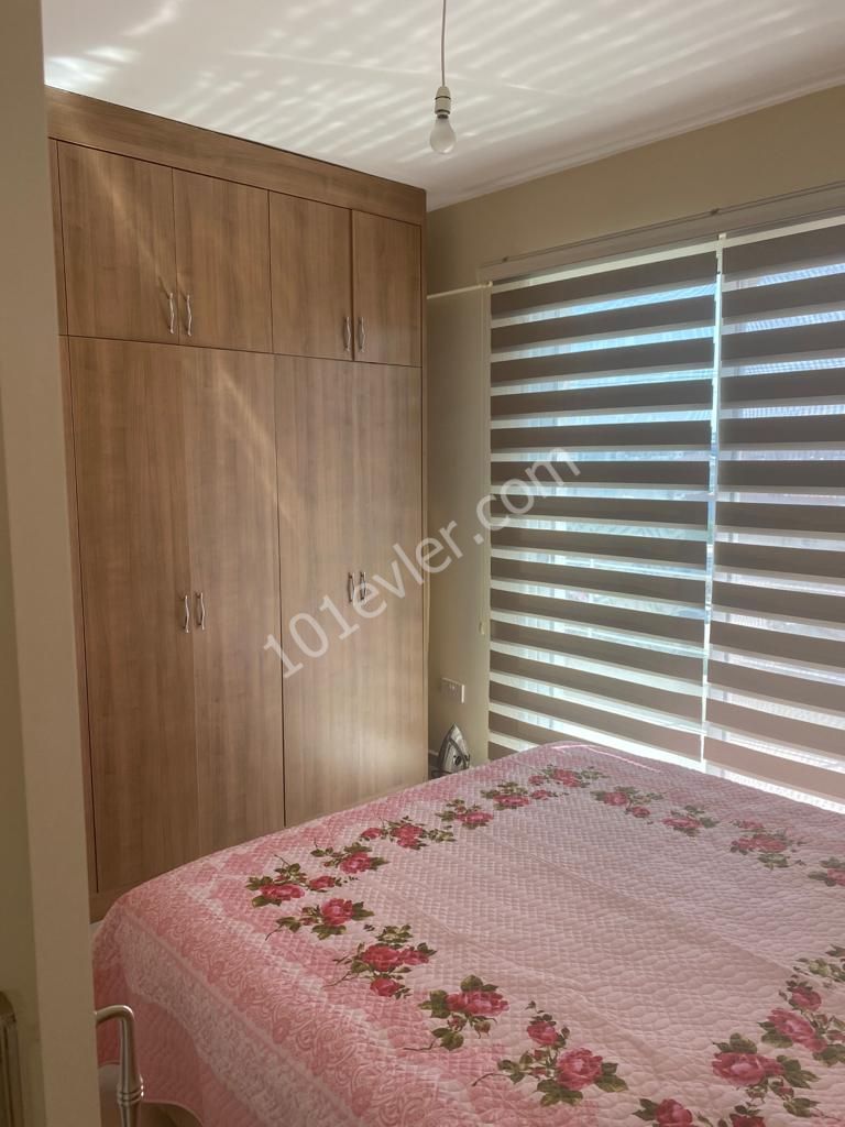 Gazimağusa merkezde satılık penthouse 3+1 daire Habibe Çetin :05338547005