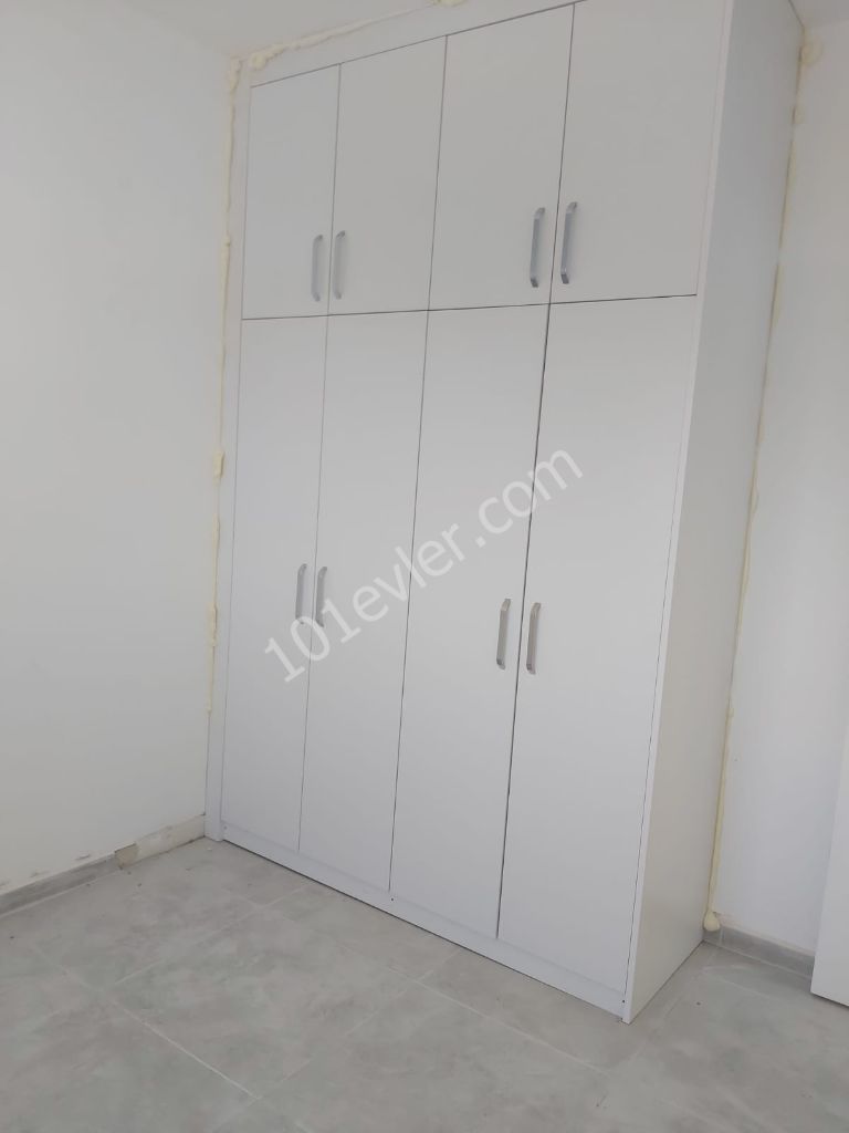 2+ 1 Apartment Habibe Cetin 05338547005 for Sale in the center of Famagusta, in the Canakkale region, where All Taxes have been paid, Habibe Cetin 05338547005 ** 