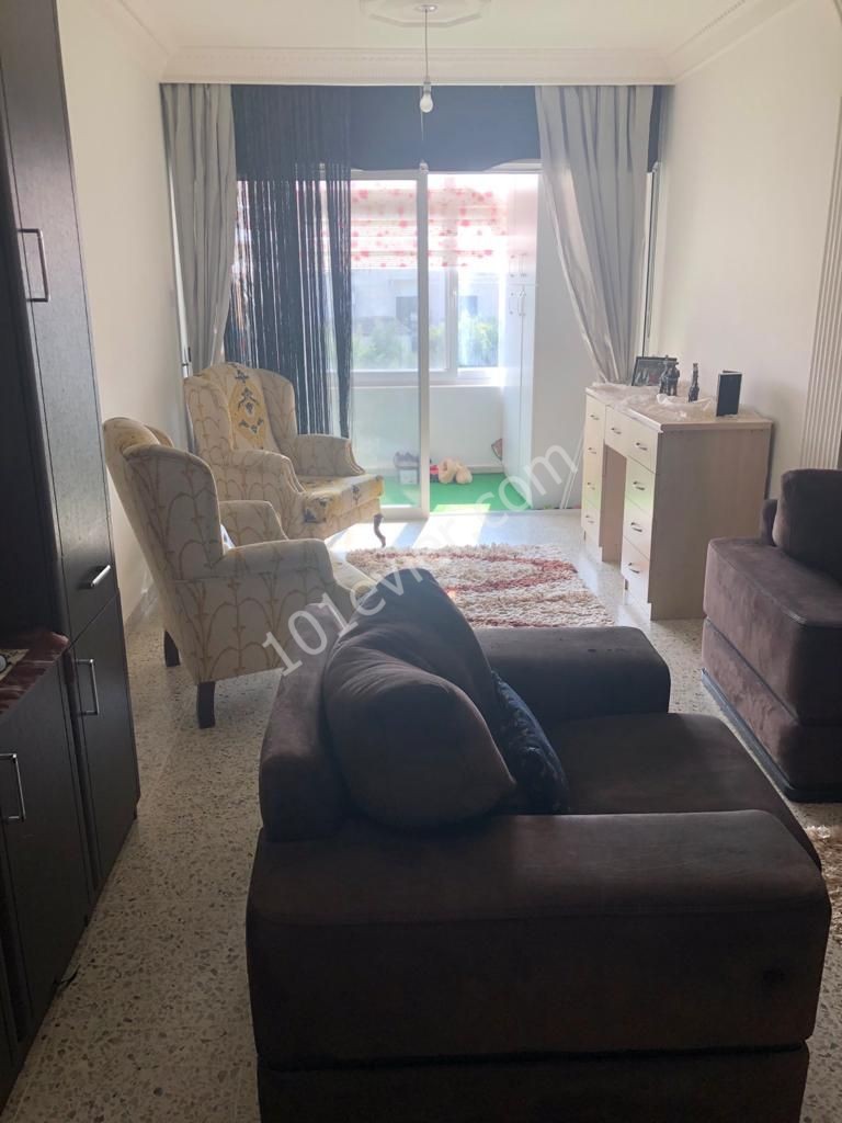 3+1 Wohnung zum Verkauf in Famagusta Canakkale Habibe Cetin 05338547005 ** 