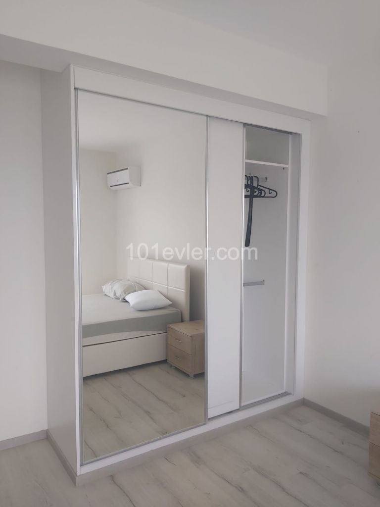 Iskele 1+ 1 Apartment for Sale Near the Sea in Long Beach Habibe Cetin 05338547005 ** 