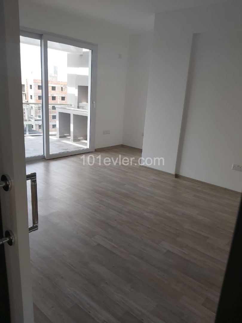 2 + 1 Penthouse apartment for Sale in the Canakkale District of Famagusta for Zero ** 