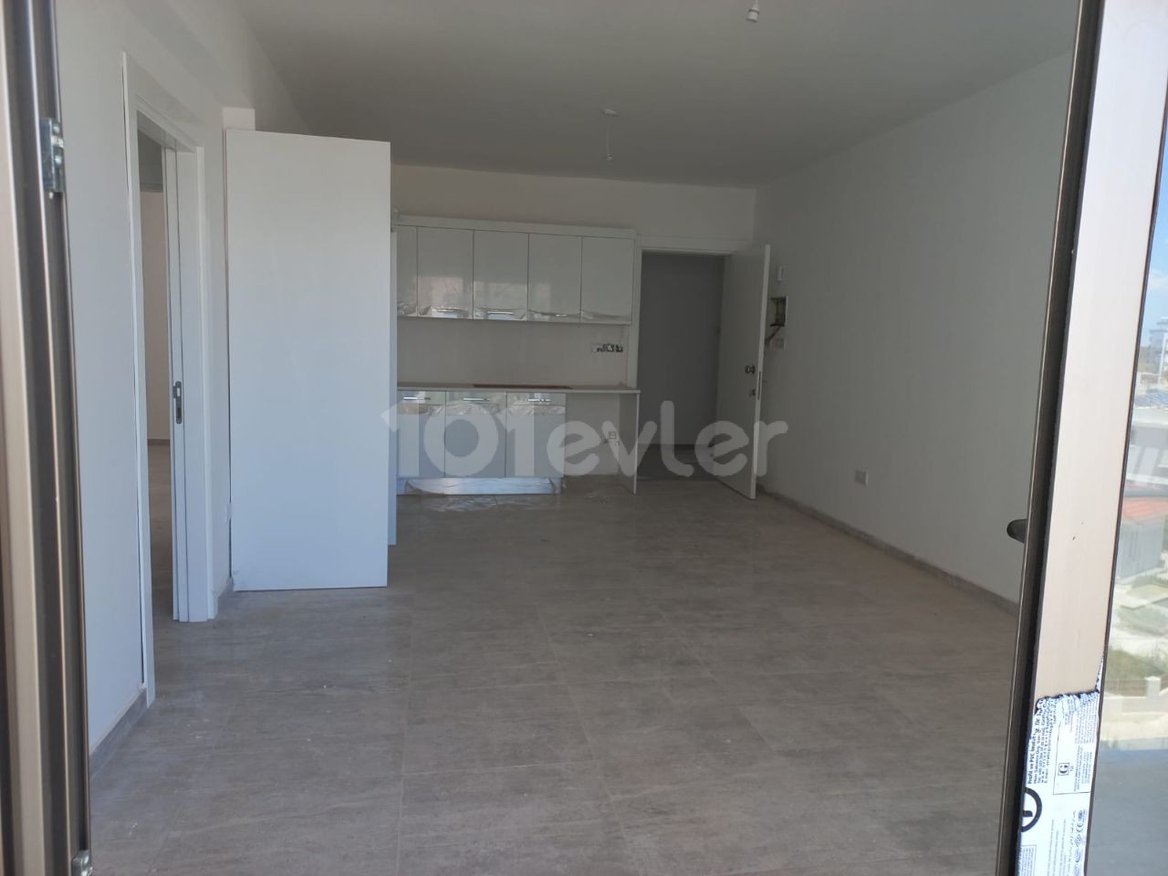 2+1 apartment HABIBE CETIN 05338547005 in the Canakkale district of Famagusta ** 