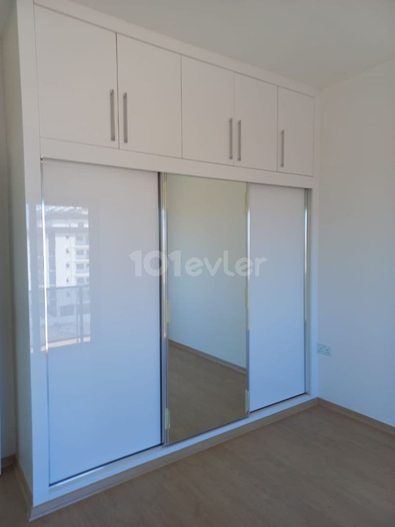 2+1 apartment habibe cetin 05338547005 in the Canakkale district of Famagusta ** 