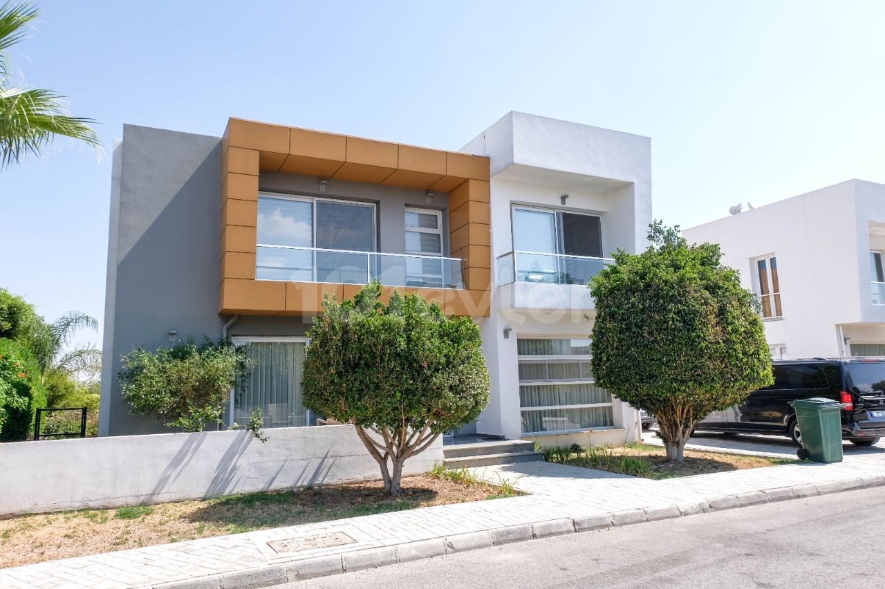 3 + 1 VILLA HABIBE ÇETIN for sale in Famagusta Tuzla region 05338547005 ** 