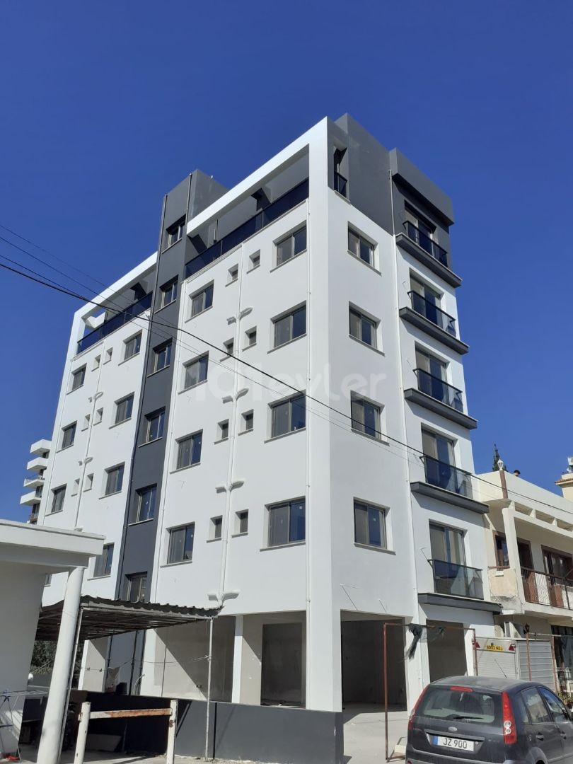 Komplettes Gebäude zum Verkauf im Zentrum von Famagusta, nur wenige Gehminuten von Daüe HABİBE ÇETİN 05338547005 entfernt