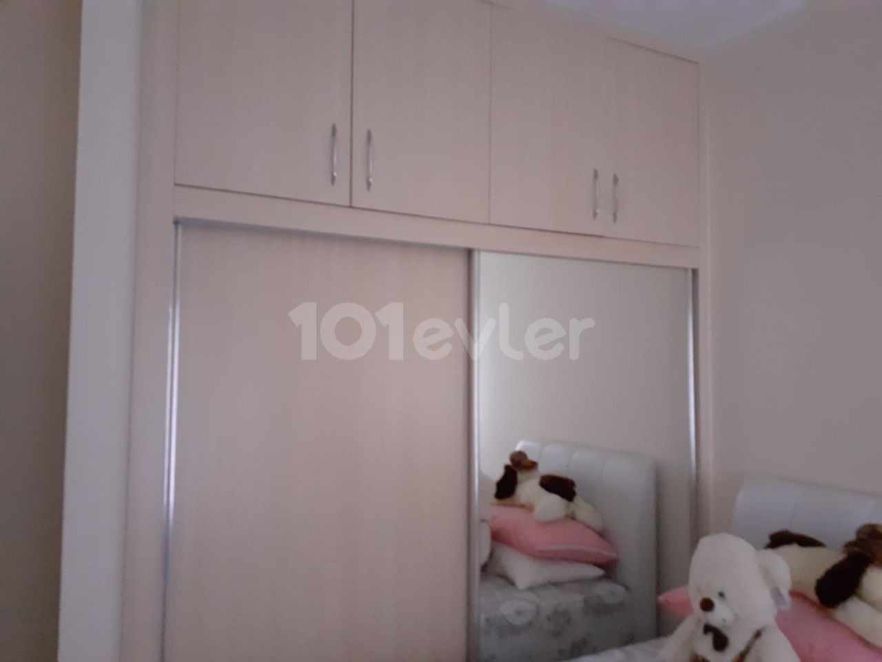 Gazimağusa Sakarya bölgesinde satılık 2+1 penthouse 