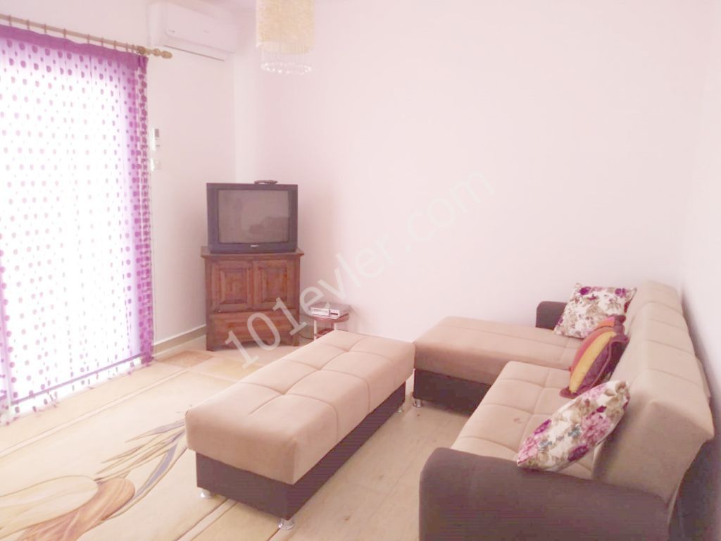 Villa For Sale in Güzelyurt Merkez, Guzelyurt