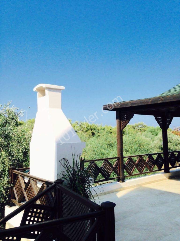 Villa Kaufen in Yukarı Girne, Kyrenia