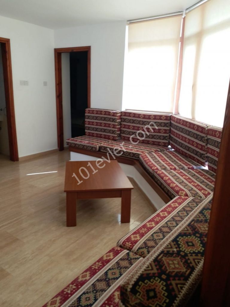 Kıbrıs Girne Alsancak'ta Günlük Kiralık 3+1 Villalar