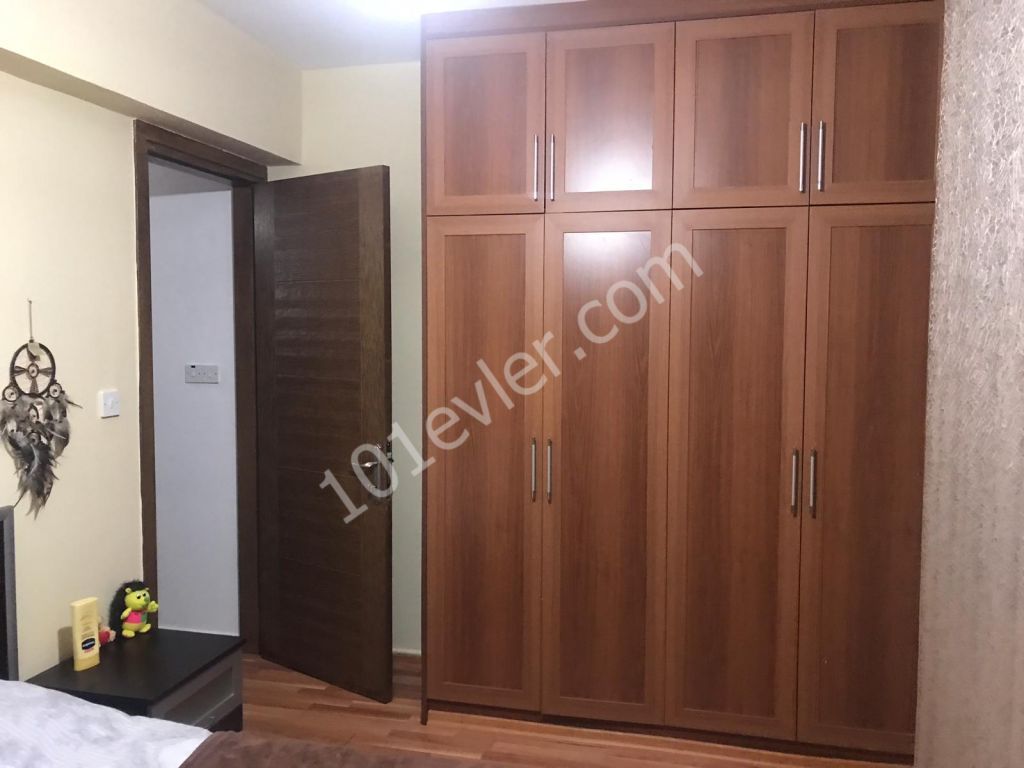 Kıbrıs Girne Alsancakta Satılık 3+1 Eşyalı Daire