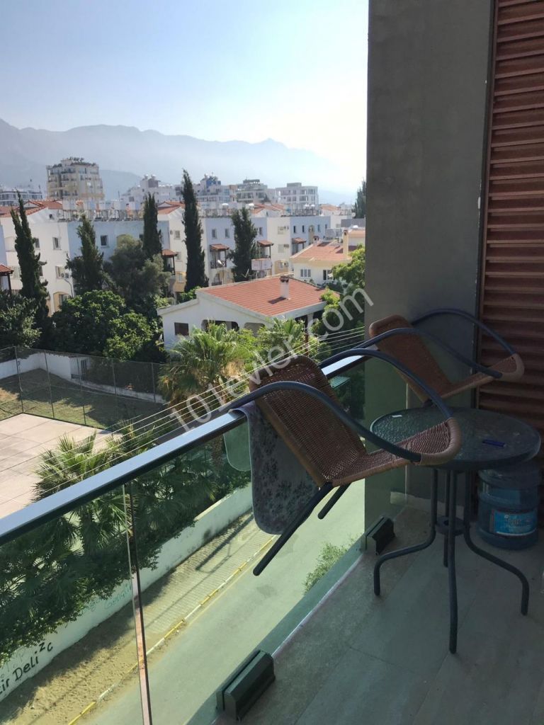 Kıbrıs Girne Merkezde Kiralık 2+1 Eşyalı Yeni Daire