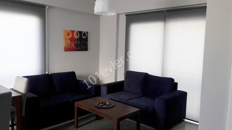 Girne Merkezde Kiralık Eşyalı 1+1 Lüx Daire 