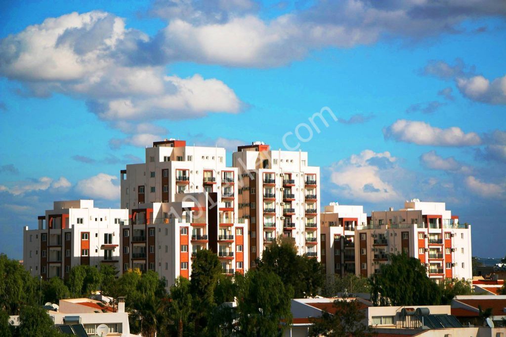 Flat For Sale in Long Beach, Iskele