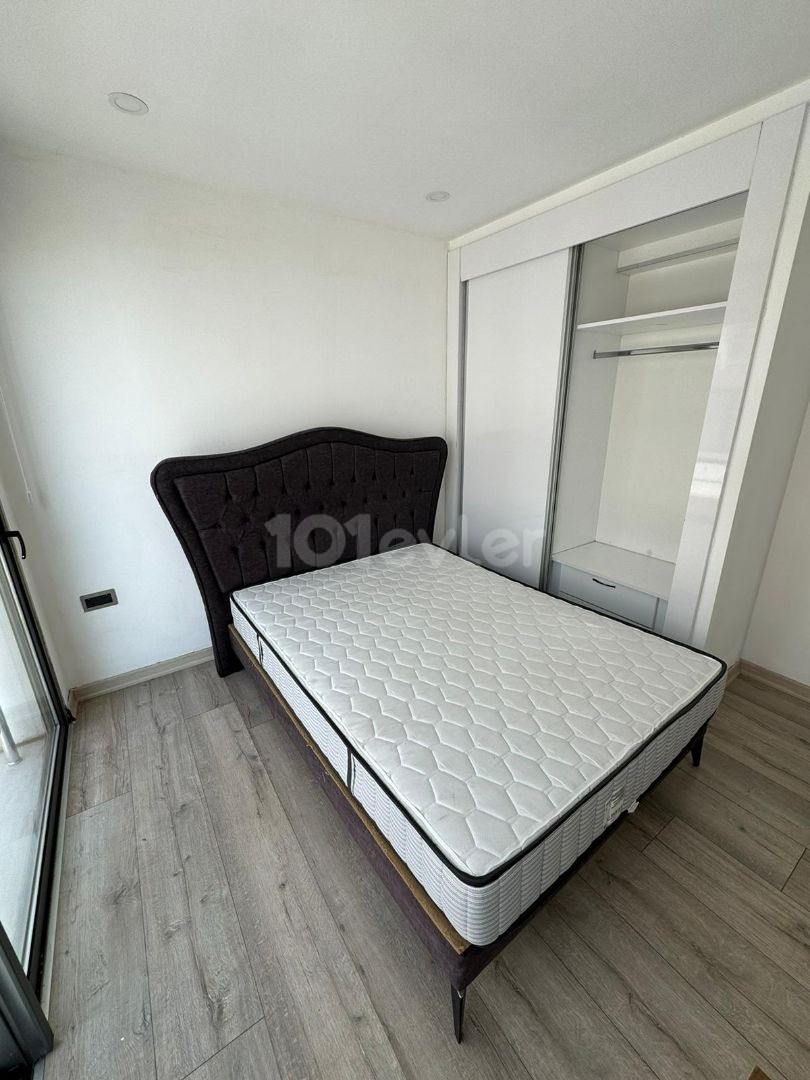 2+1 flat for rent in Kyrenia center