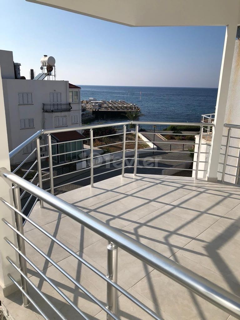 Girne Karaoğlanoğlu Daily Rental Flat