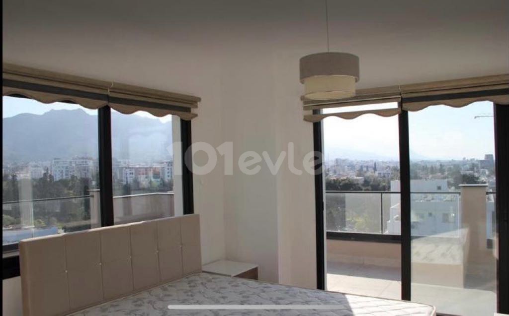 Kyrenia Center Daily Rental 2+1 Penthouse