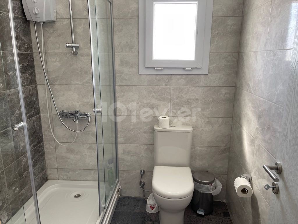 Lefkoşa Kızılbaşta Günlük Kiralık 2+1 Daire 