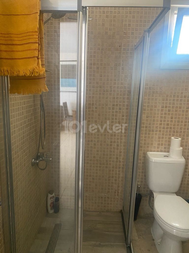 Girne Merkez Günlük Kiralık 1+1 Daire 