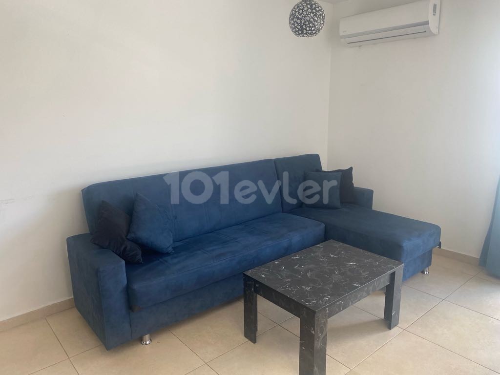 Girne Merkez Günlük Kiralık 2+1 Daire