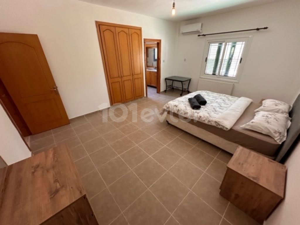 Kyrenia Alsancak Daily Rental 4+1 Villa