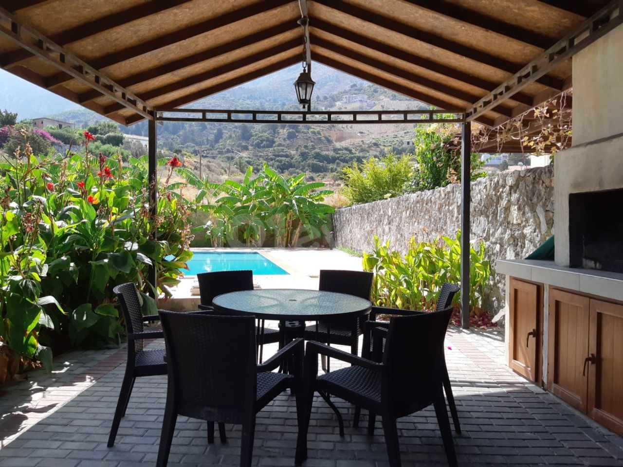 4+1 Villa for Rent with Private Pool in Karşıyaka, Kyrenia