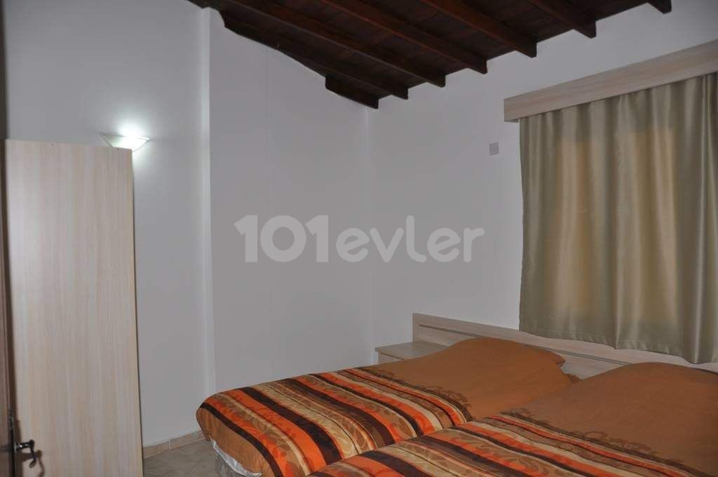 Girne Karşıyakada Özel Havuzlu Kiralık 4+1 Villa