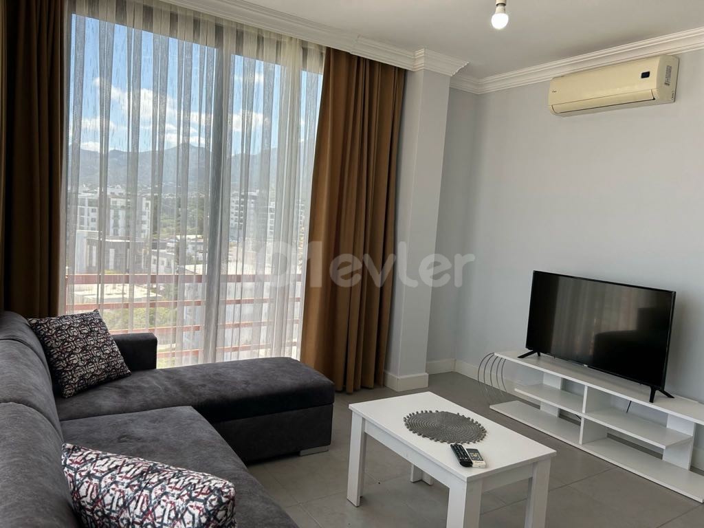 Kyrenia Center Daily Rental 1+1 Penthouse with Sea View