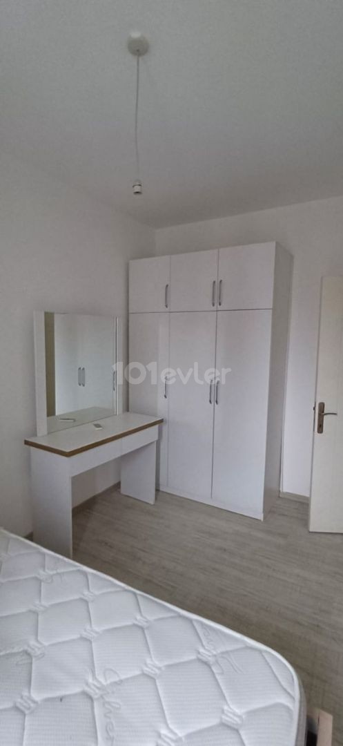 Flat To Rent in Zeytinlik, Kyrenia