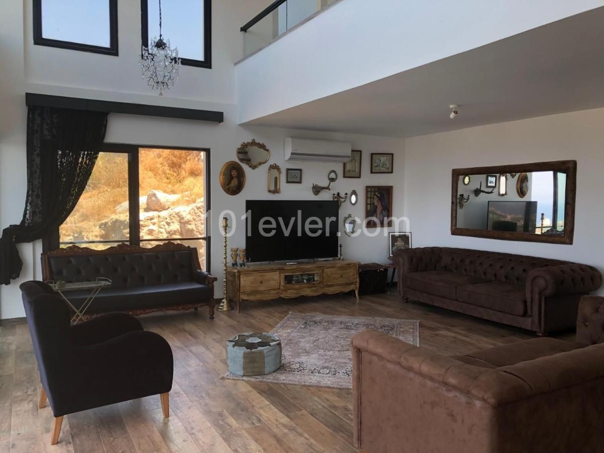 Gorgeous View Pool Villa For Sale In Girne Lapta ** 