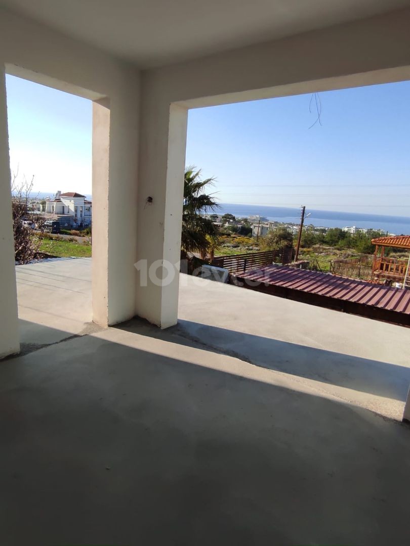 Our villa with a pool with a view, the construction of which is about to be completed in Çatalköy, is for sale. ** 