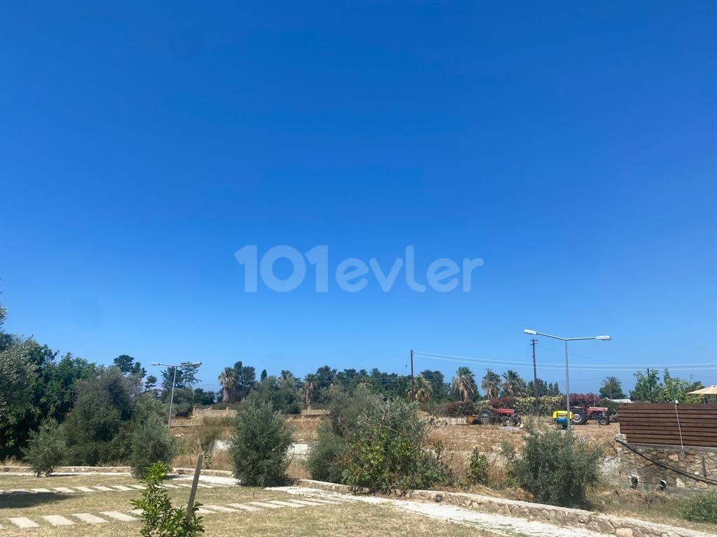 Villa in Kyrenia nur 500 m vom Meer entfernt ** 