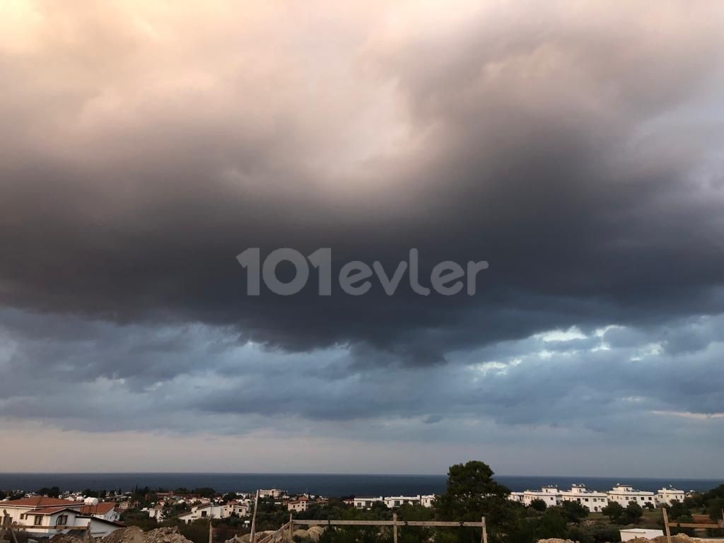 Das Meerjungfrau Hotel befindet sich in Bodrum. unsere Villa mit großer Terrasse, 100 m vom Meer entfernt, steht zum Verkauf. ** 