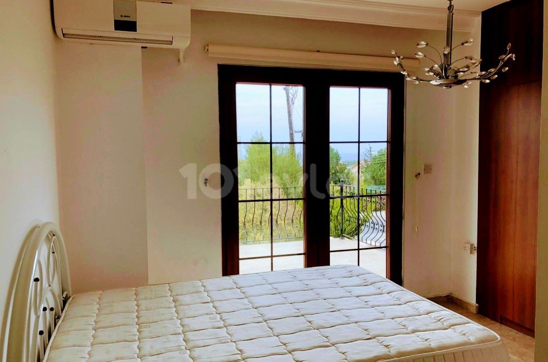 Our villa with a view of 4 + 1 on the Main Road in Çatalköy is for sale ** 