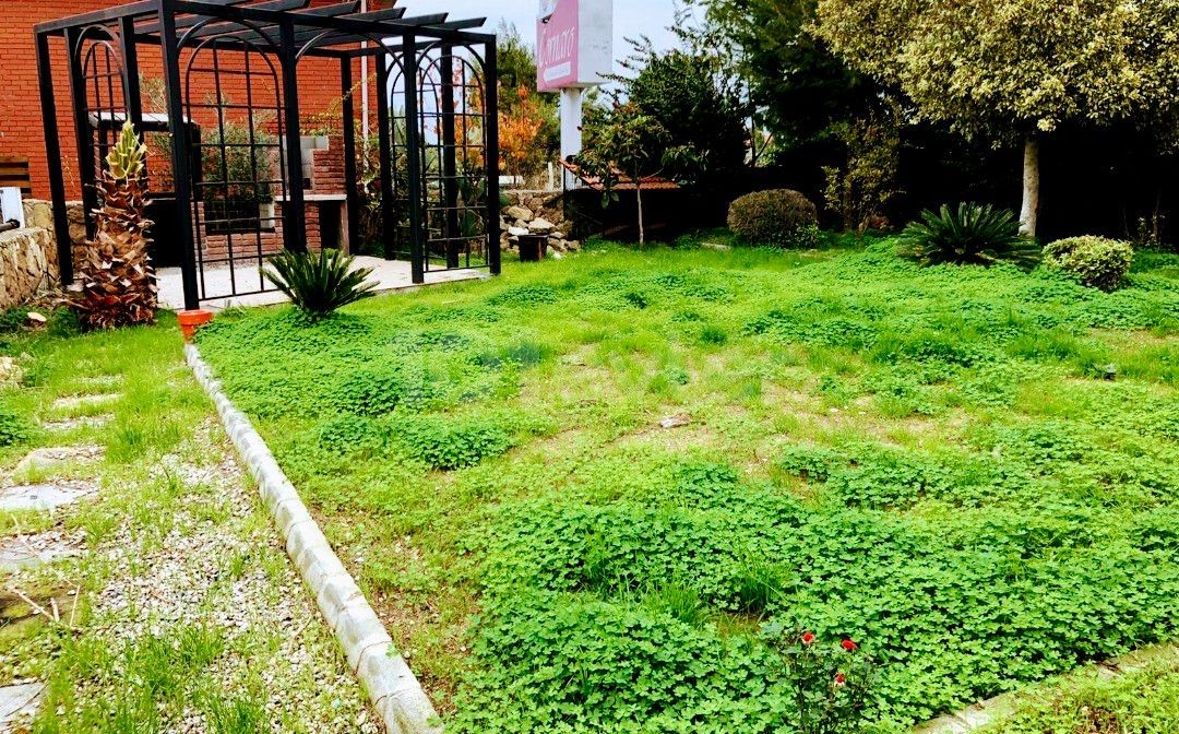 Our villa with a view of 4 + 1 on the Main Road in Çatalköy is for sale ** 