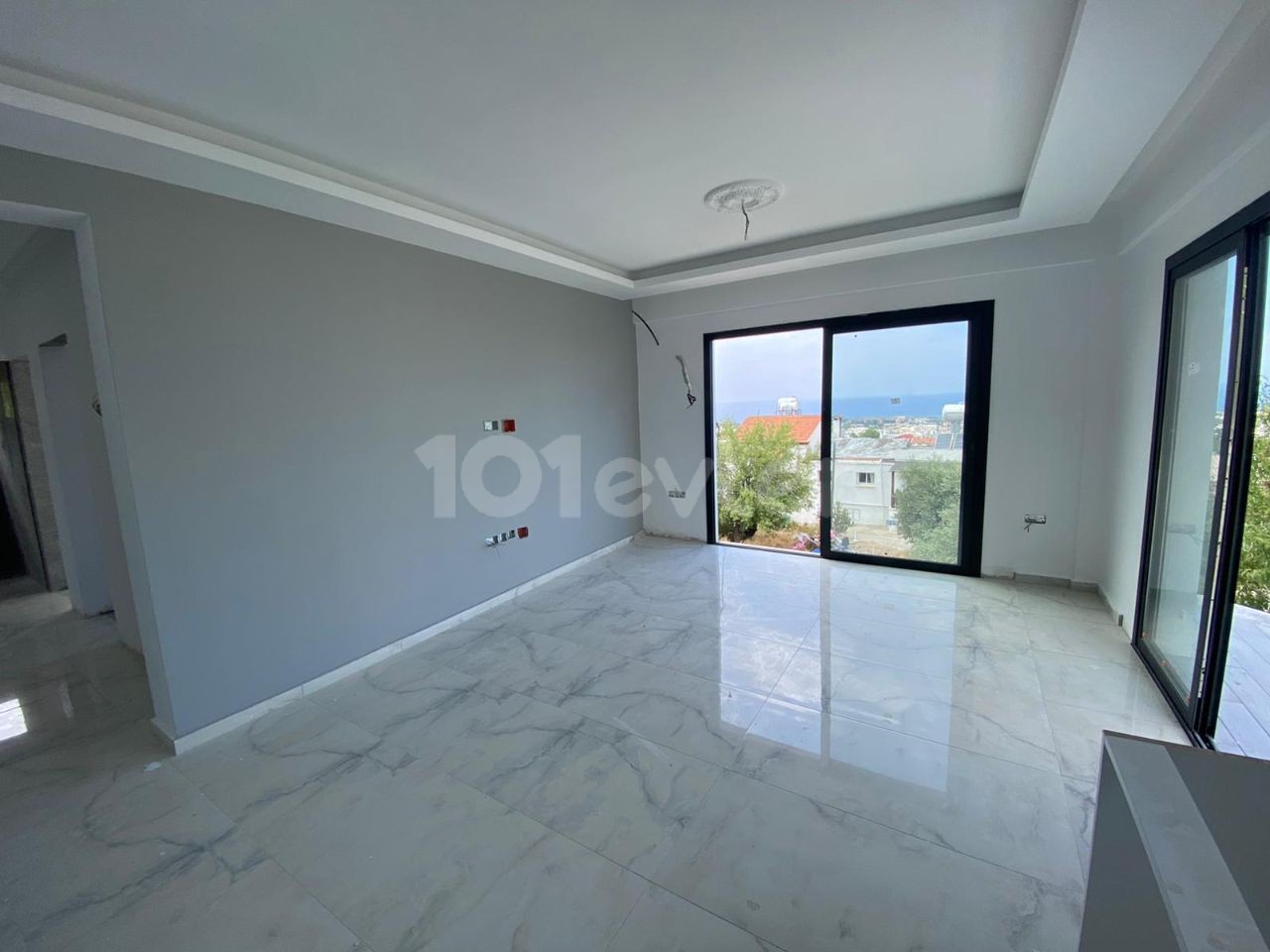 Alsancak da Necat British College in orda our 3+1 apartment with a magnificent view is for sale ** 