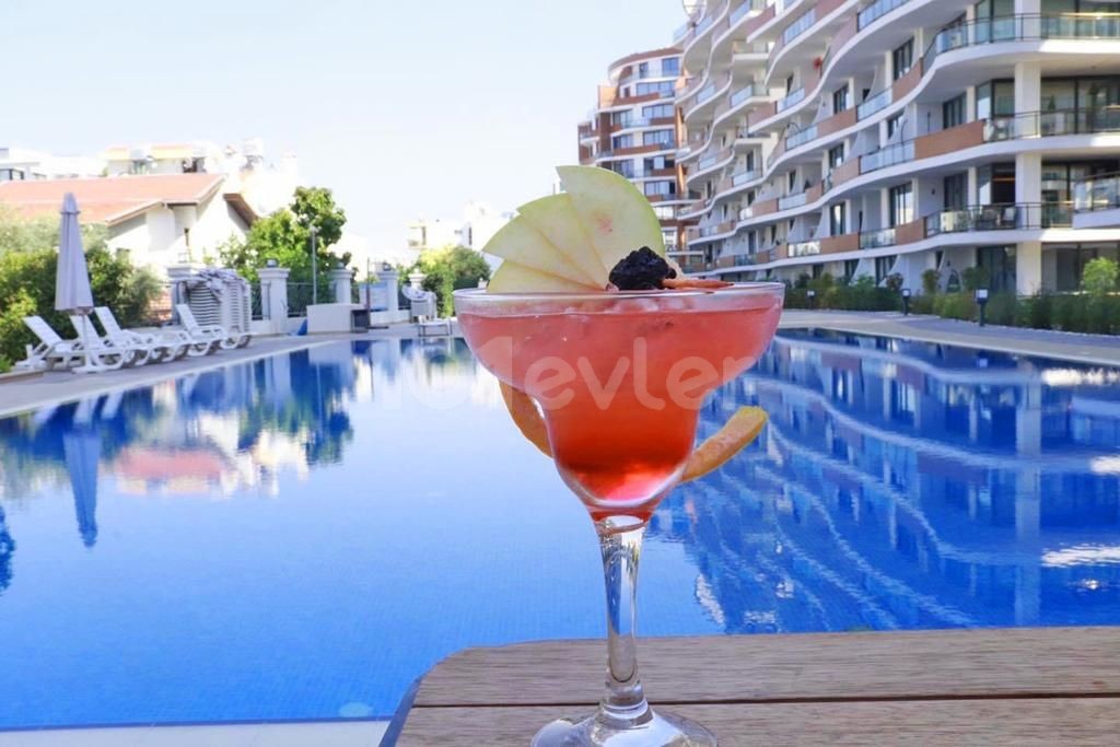 Im Zentrum von Kyrenia, Feo Elegance Comfort, mit Blick auf den Pool, Steht unsere Wohnung mit einer hohen Mietrendite von 2+1 zum Verkauf. ** 