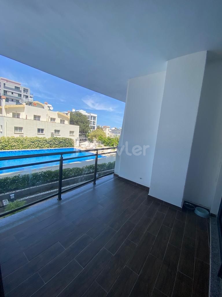 Im Zentrum von Kyrenia, Feo Elegance Comfort, mit Blick auf den Pool, Steht unsere Wohnung mit einer hohen Mietrendite von 2+1 zum Verkauf. ** 