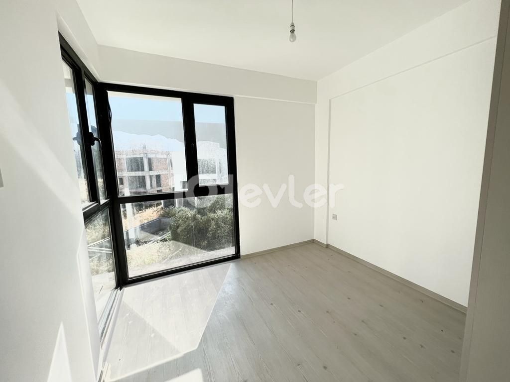 opportunity. In the center of Kyrenia.new 2+1 apartment is for sale ** 