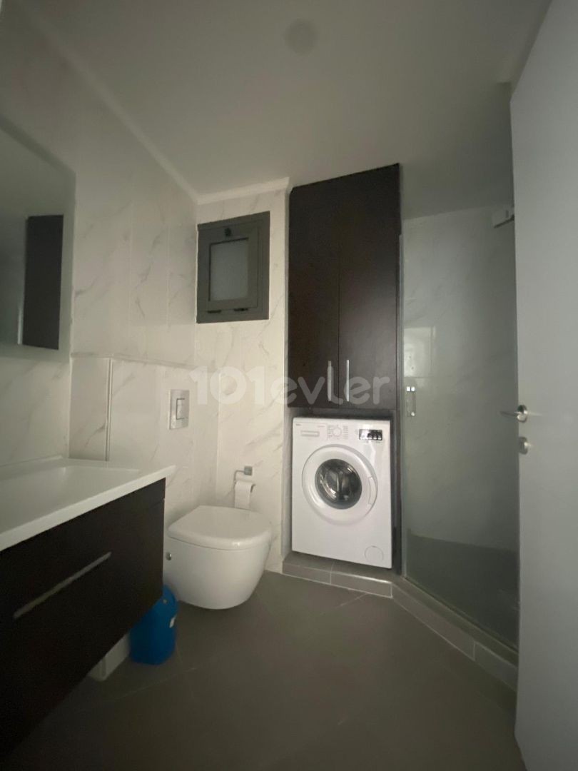 2+1 möblierte Wohnung in Kyrenia De Feo Elegance steht zum Verkauf. ** 