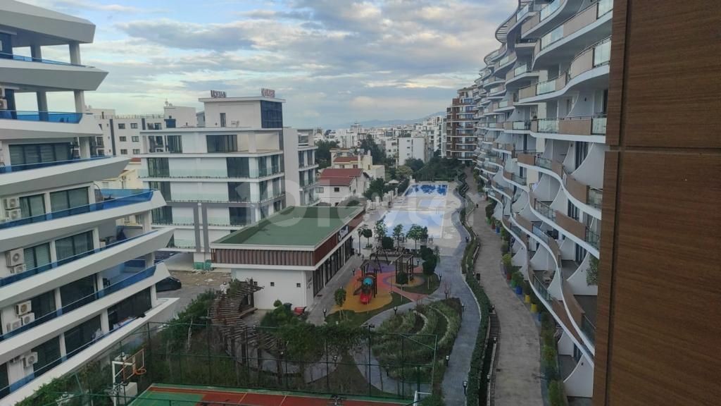 2+1 Residenz Apartment mit herrlichem Blick in Kyrenia Zentrum 