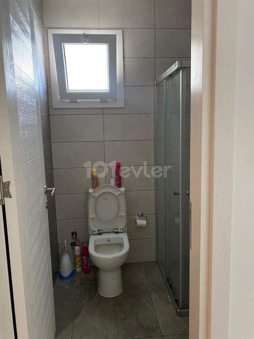 Girne Merkez'de satılık 1+1 Penthouse Önü kesilmez manzaralı