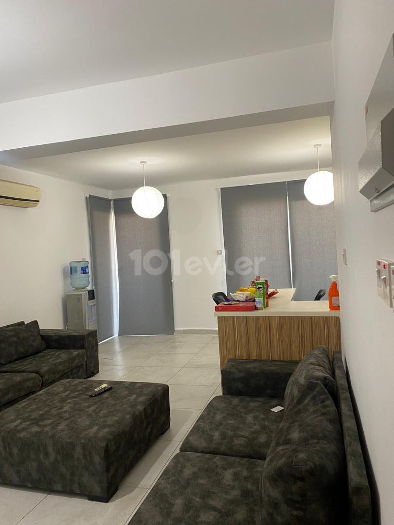 1+1 Penthouse for sale in Kyrenia Center with unobstructed view