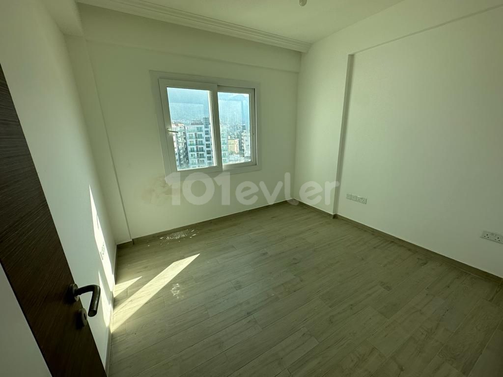 2+1 Penthouse-Wohnung mit herrlichem Blick in Kyrenia Centre