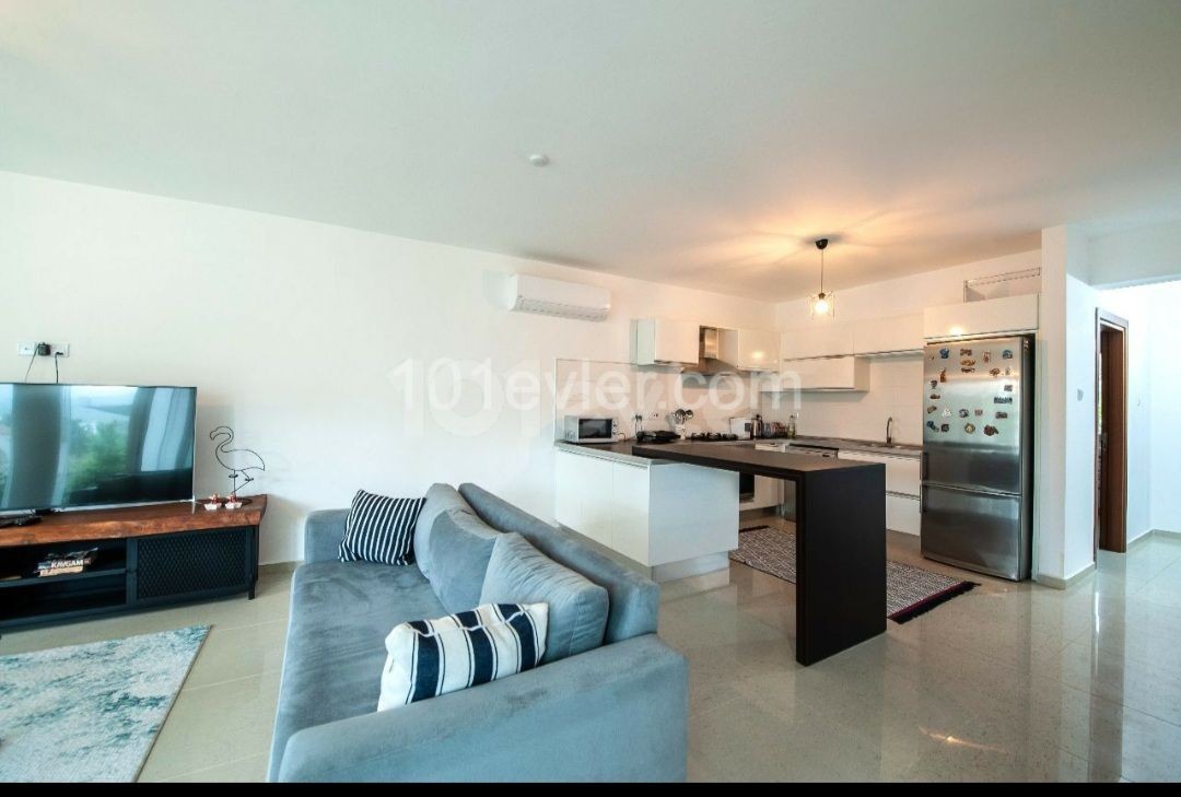 ULTRA LUXURY 3+1 APARTMENT FOR SALE WITHIN THE COMPLEX