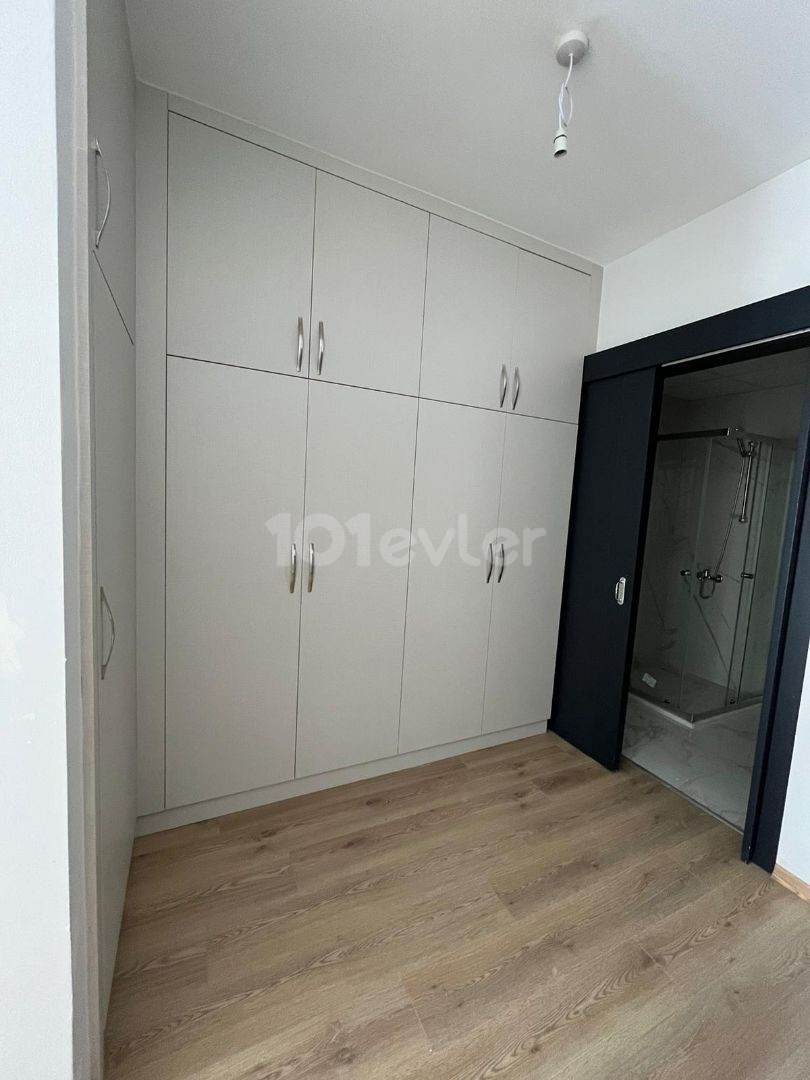 1+1 ZU VERKAUFEN IN NIL BURAK RESIDENCE!!!!LUX COMFORT. . 