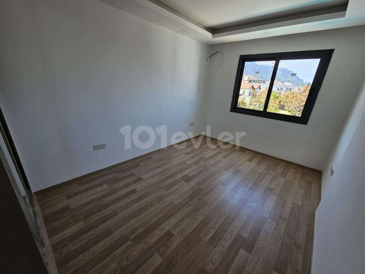 ALSANCAK  DA SON 3+1 DAİRE