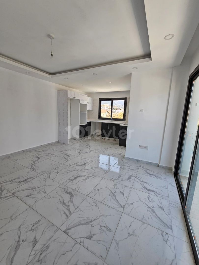 ALSANCAK  DA SON 3+1 DAİRE