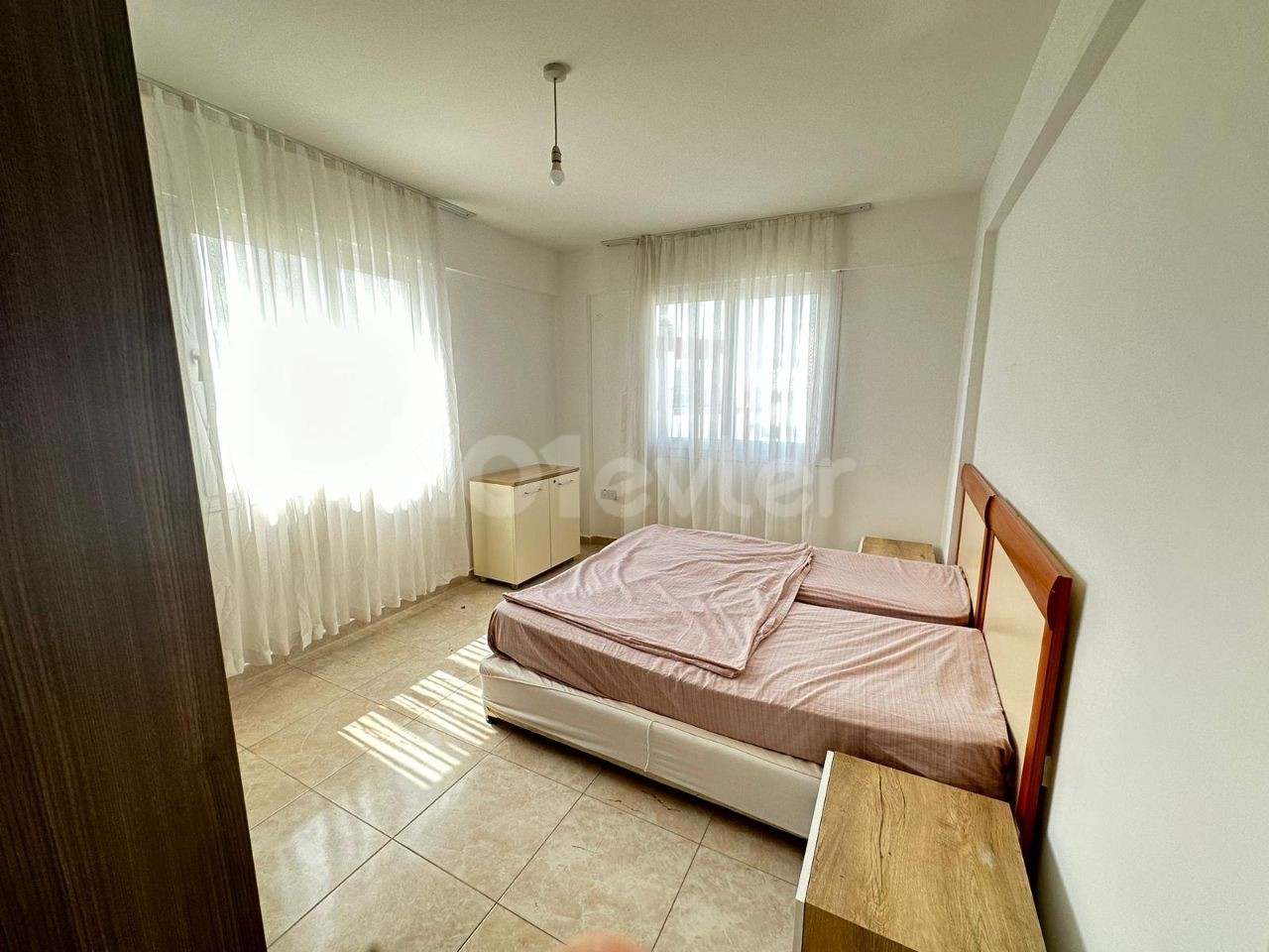 GİRNE MERKEZDE 2+1 SATILIK DAİRE